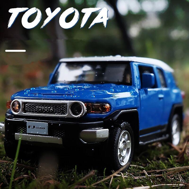 1/32 Toyota FJ Cruiser литые модели автомобилей и игрушечные металлические внедорожники модели автомобилей звук и свет высокая имитация детские подарки жёлтый