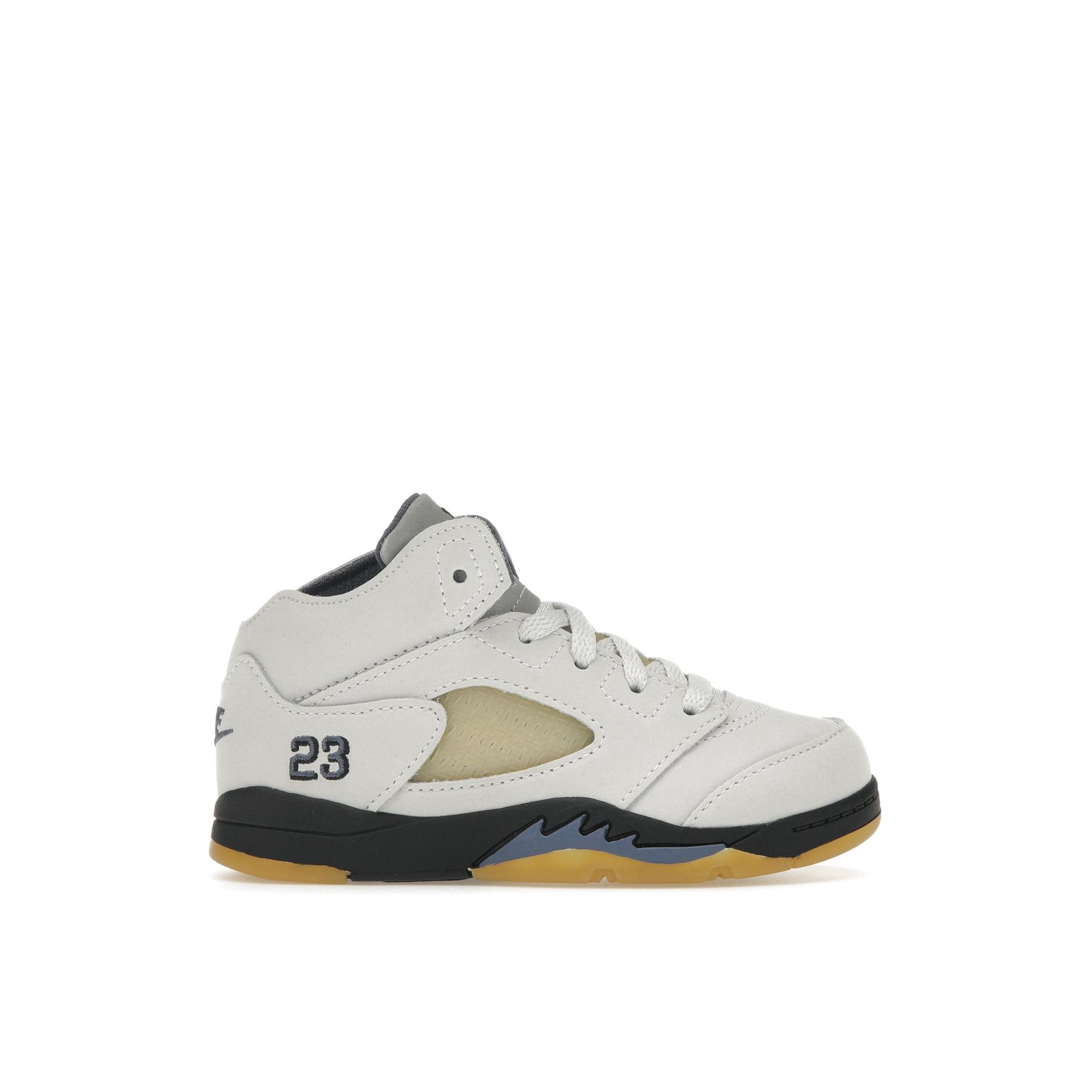 Детские кроссовки A Ma Maniére x Air Jordan 5 Retro TD Dawn Grey Photon-Dust Black FZ3357-004 25