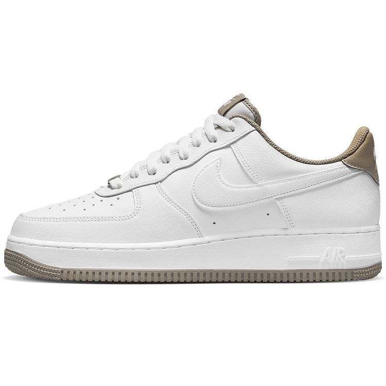 Белые мужские кроссовки Nike Air Force 1 07 LV8 DR9867-100 44