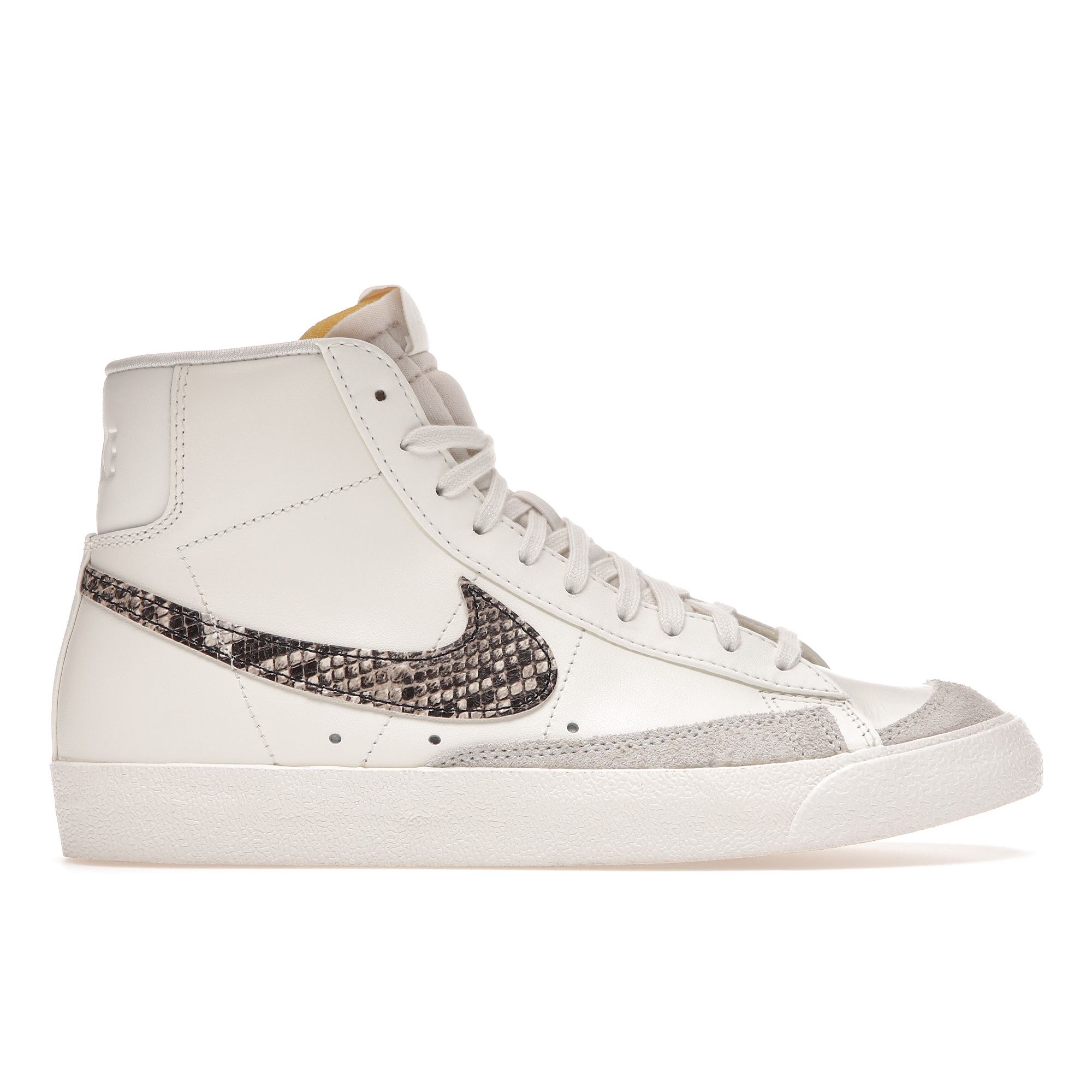 Обувь  Joom Женские кроссовки Nike Blazer Mid 77 SE Snakeskin Cream Sail Particle-Beige DA8736-100 36