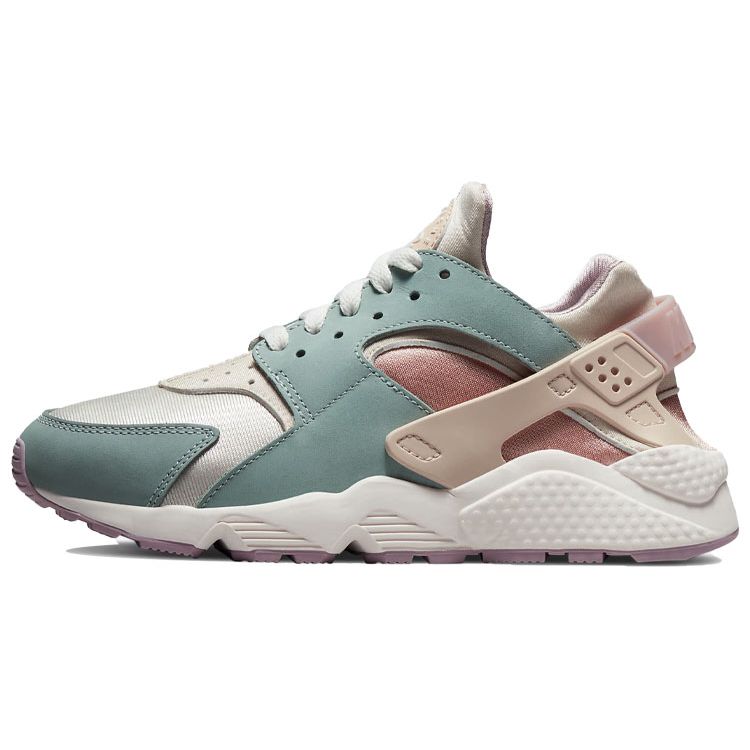 Женские кроссовки Nike Air Huarache One Mile Social Club зеленый светло-оревудно-коричневый пыльный Sage DQ4990-104 36