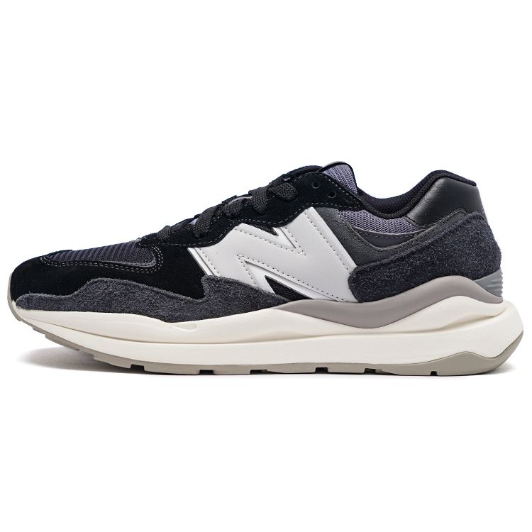 Кроссовки унисекс New Balance 57/40 Black Magnet Sea-Salt M5740PSH 43