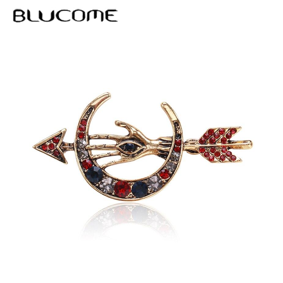 Blucome, последние броши в форме стрелы в форме руки, красная эмаль, спортивные украшения в спортивном стиле для девочек и мальчиков, одежда, булавки для корсажа, зажимы для свитера красный