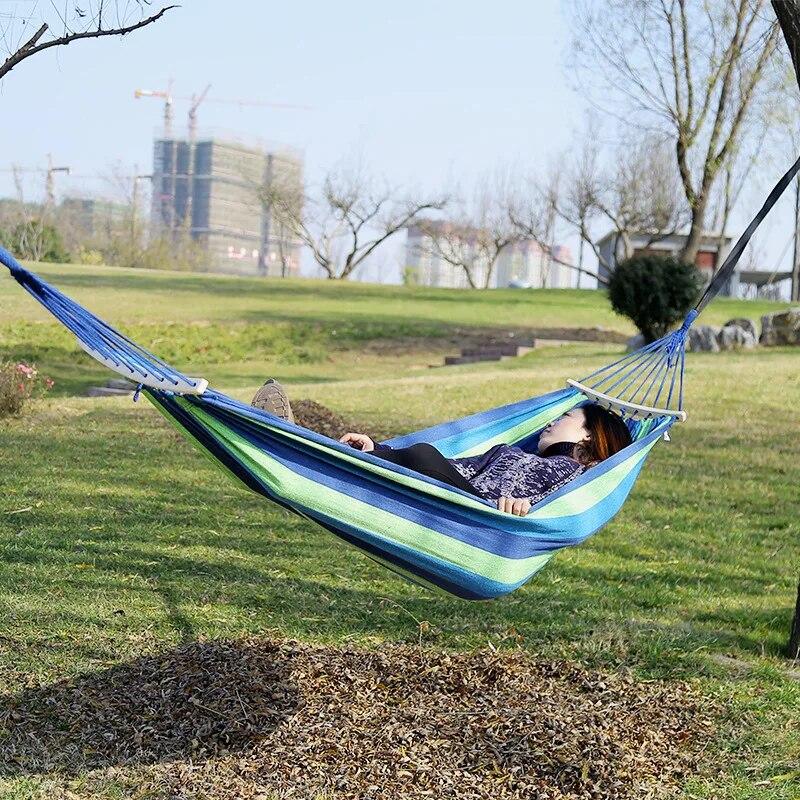 Портативный гамак, уличное кресло-качалка, садовое спортивное кресло для дома, путешествия, кемпинга, холст в полоску, подвесная кровать-гамак красный
