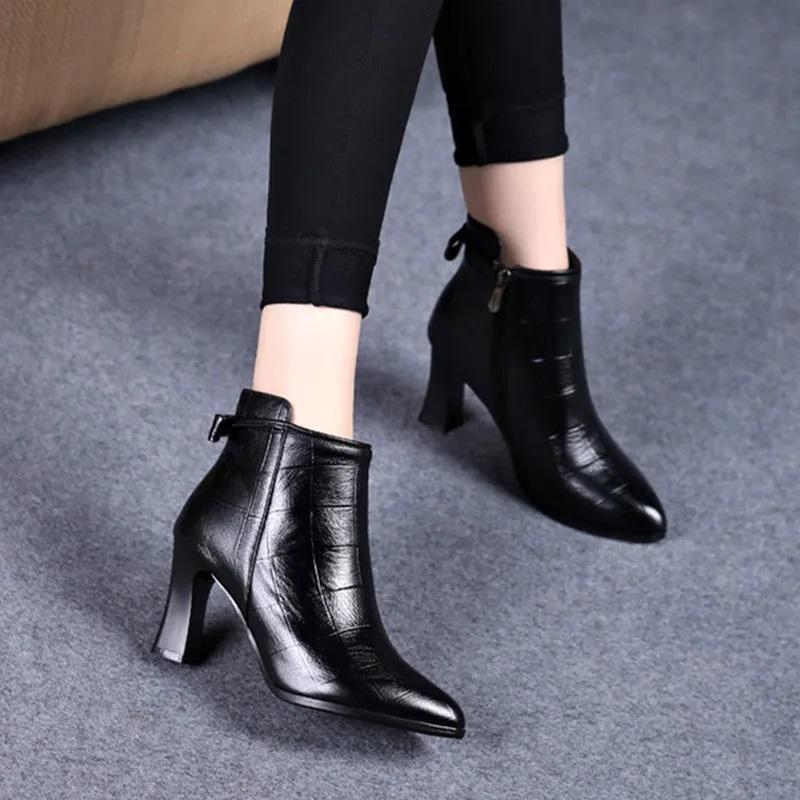 Cresfimix Femmes Bottes женские классические высококачественные белые лакированные кожаные элегантные осенние длинные сапоги милые сладкие зимние туфли A705 35