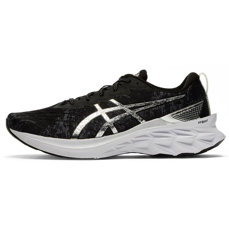 Мужские кроссовки ASICS Novablast 2 Platinum Carrier Grey Pure Silver 1011B456-020 42