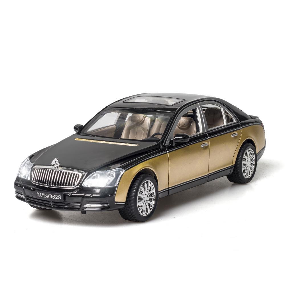 Масштаб 1/24 Benz 62S, литая под давлением модель автомобиля, игрушечный автомобиль с откатным механизмом, звуком и светом для детей, коллекция подарков для мальчиков и девочек 1/24-22x8x6cm шампанского