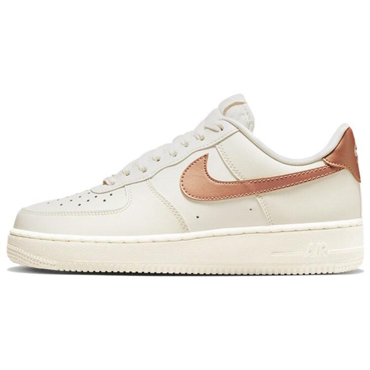 Nike Air Force 1 07 Sail Metallic Red Bronze (Женский) Женские кроссовки металлик-красный-бронзовый-розовый-оксфорд DD8959-109 35.5