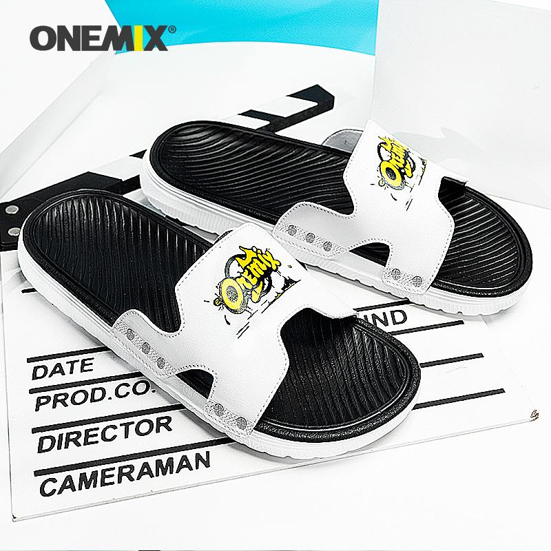 Сандалии и вьетнамки ONEMIX новые летние сандалии для мужчин, пляжная обувь, удобные легкие слипоны, уличная прогулочная обувь, мужские шлепанцы 45 чёрный