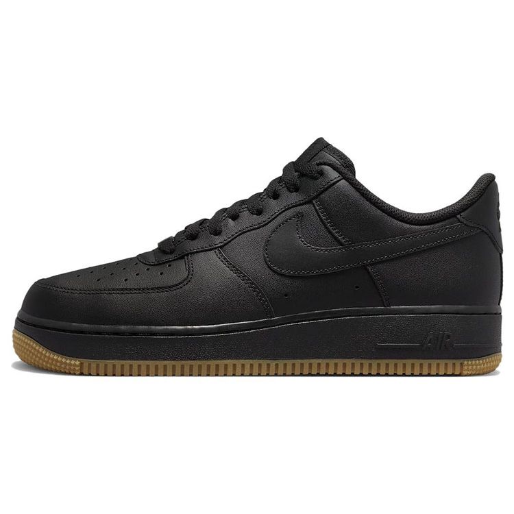 Мужские кроссовки Nike Air Force 1 07 Black Gum светло-коричневые DZ4404-001 38.5