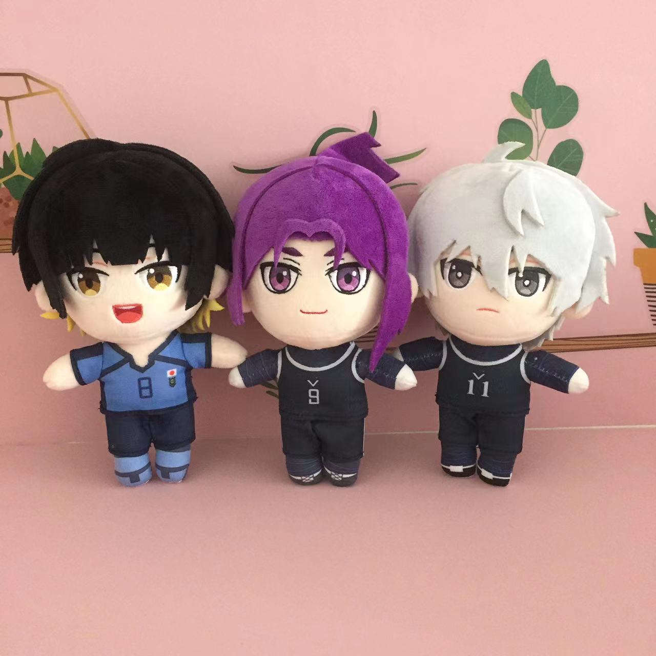 Аниме Blue Lock Isagi Yoichi плюшевая кукла 20 см Seishiro Nagi Reo Mikage милая мягкая подушка подарок на Хэллоуин Isagi Yoichi