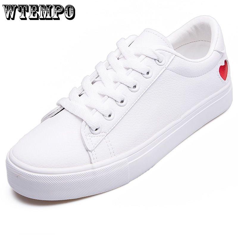 Love Little White Shoes, женские корейские универсальные студенческие повседневные туфли для скейтбординга, кожаные нескользящие белые туфли на плоской подошве 35 красный/белый