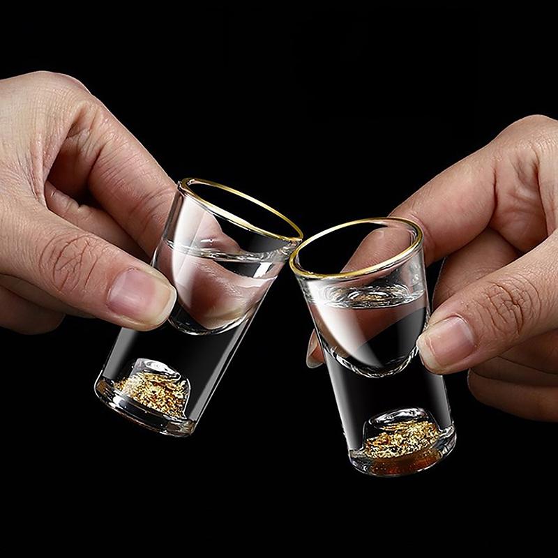 Роскошный стакан для водки, стакан для сакэ, сёту, стеклянный бар, ликер, двойное дно, стеклянная чашка из золотой фольги, чайная чашка, элитные подарки, крепкие спиртные напитки