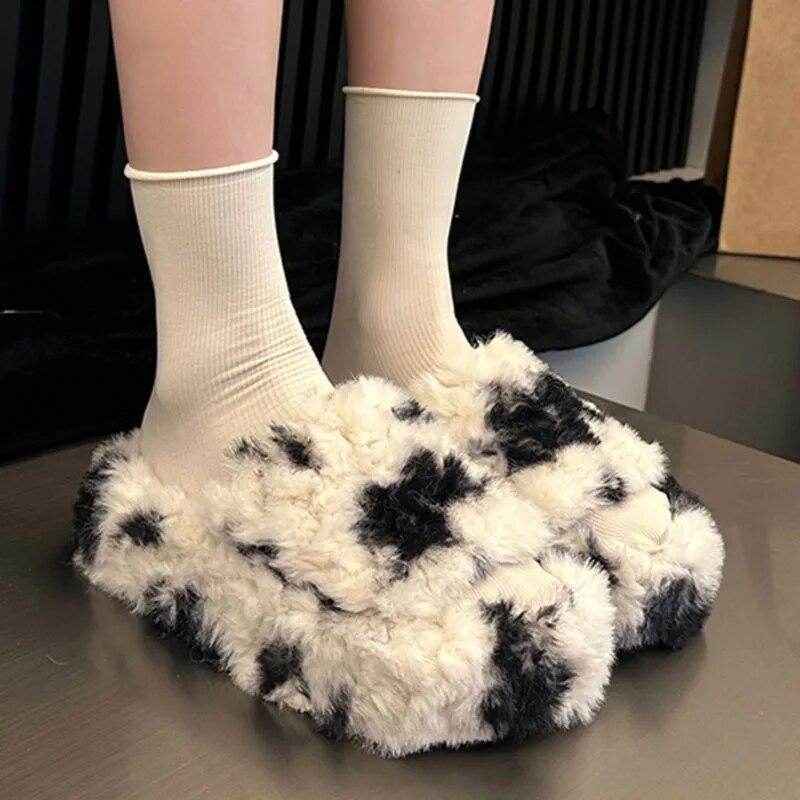 Модные пушистые меховые тапочки из коровьего молока, женская домашняя обувь, зимние плюшевые меховые шлепанцы, домашние шлепанцы на толстой подошве 35 коричневый