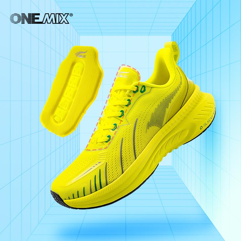 ONEMIX 2024 кроссовки с амортизацией, подходят для тяжелых бегунов, спортивная обувь на шнуровке, нескользящие уличные кроссовки для мужчин 35 оранжевый
