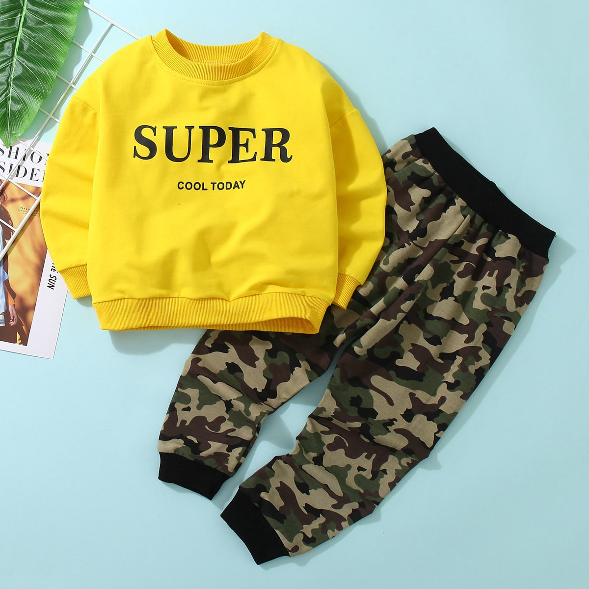   SheIn для мальчиков с текстовым принтом Пуловер & с камуфляжным принтом Спортивные брюки