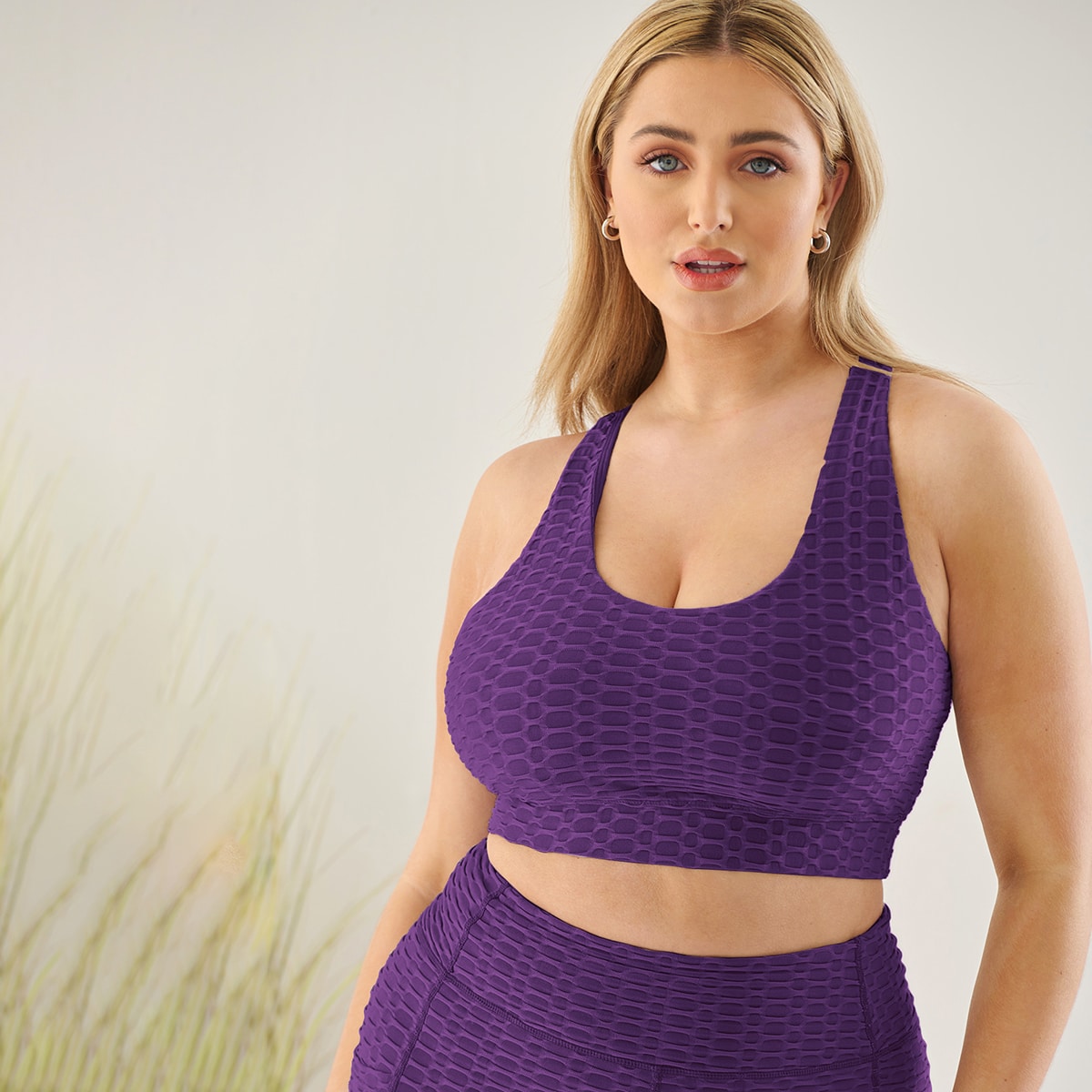   SheIn Спортивный бюстгальтер размера плюс с карманом для телефона