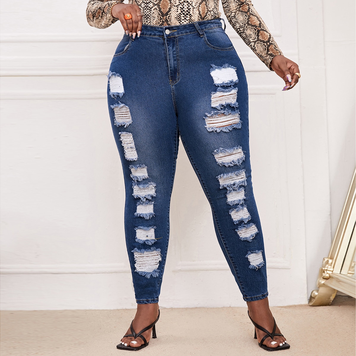   SheIn Рваные джинсы скинни размера плюс