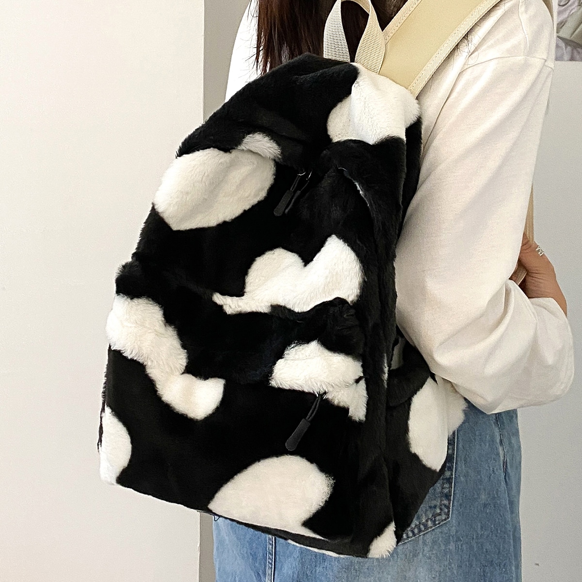   SheIn Классический рюкзак из плюша