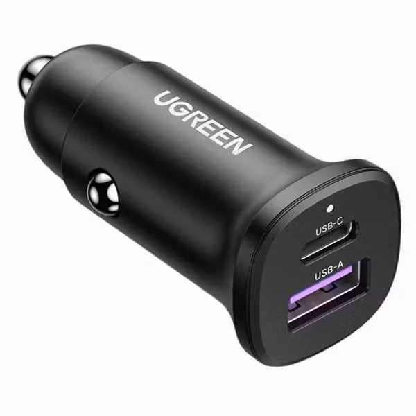 Зарядное устройство автомобильное UGREEN EC305 USB-C PD+USB-A QC 30W Fast Car Charger с чехлом, цвет: черный