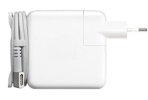 Блок питания для ноутбука MacBook TopOn TOP-AP04 для моделей Pro 15, 17 с разъемом MagSafe. 18.5V 4.6A 85W. PN: MC556Z/B, MC556LL/B, MA938ZA