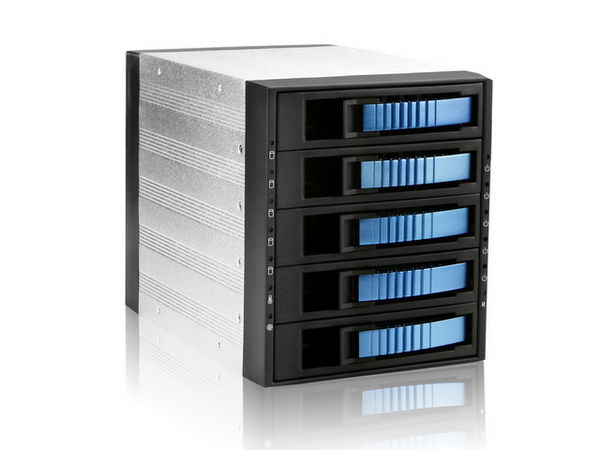 Корзина Procase T3-305-SATA3-BL 5 SATA3/SAS 6Gb hotswap aluminium mobie rack (3x5,25) Black/blue