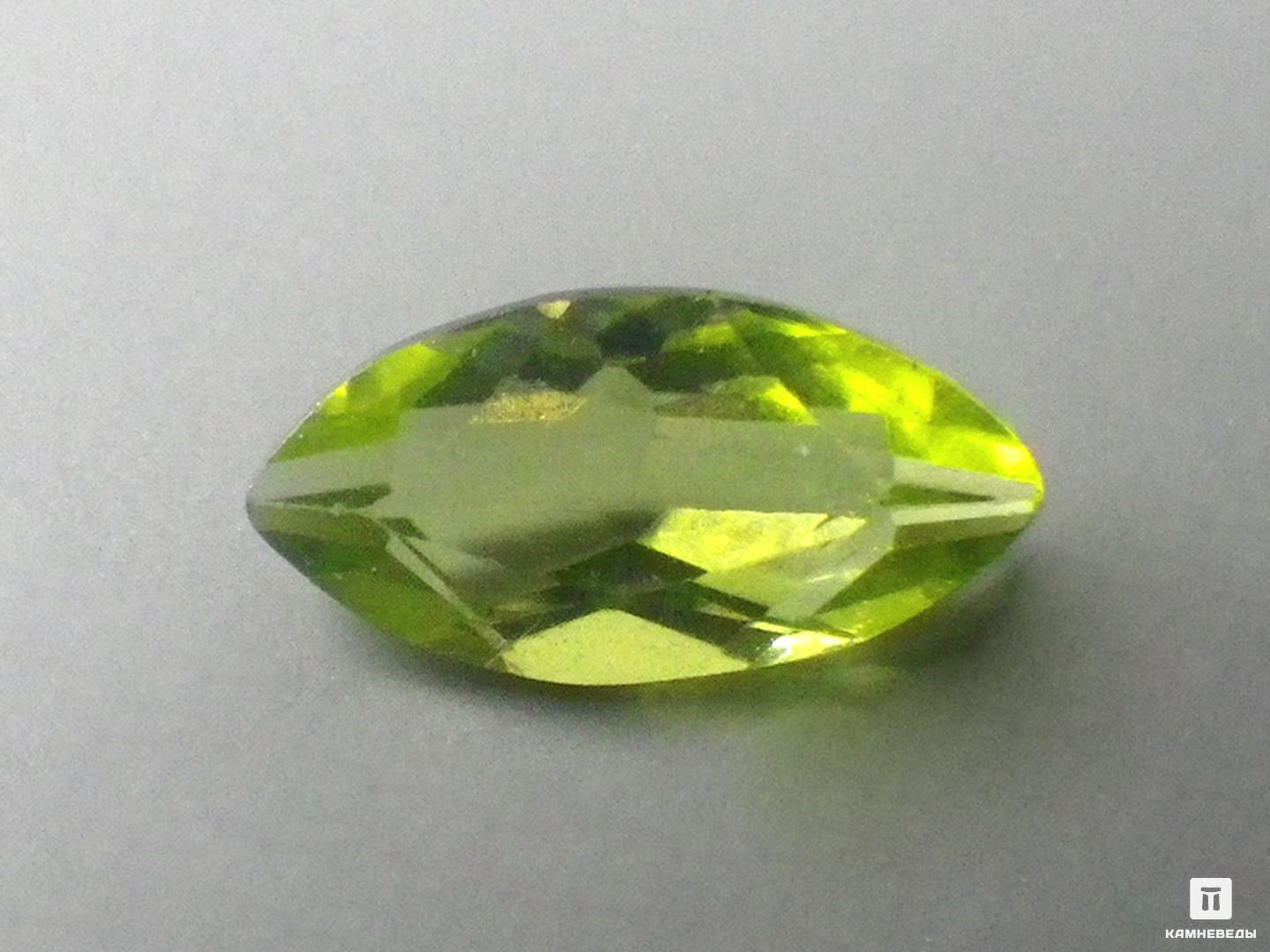 Хризолит (оливин), огранка 8х4х2,5 мм (0,6 ct)