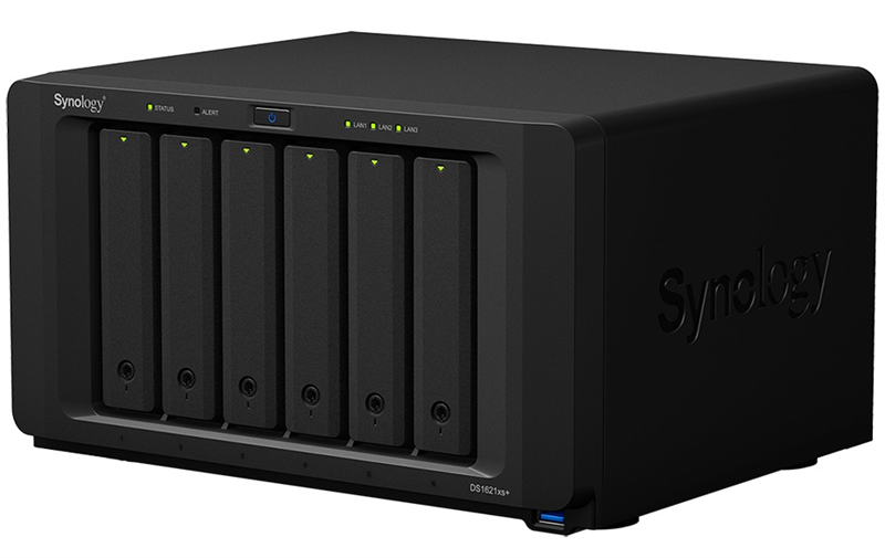 Сетевое хранилище Synology DS1621xs+ QC2,2GhzCPU/8GbDDR4(upto32)/RAID0,1,10,5,6/upto 6hot plug HDD SATA(3,5' or 2,5')(upto16 with 2xDX517)/3xUSB3.0/2eSATA/2GigE+1x10GE(+1Expslot)/iSCSI/2xIPcam(upto75)/1xPS/5YW (DS1621xs+)