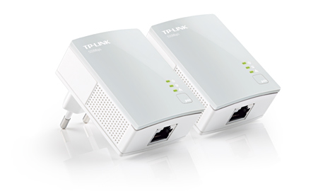 Сетевые адаптеры  Неватека Сетевой адаптер Powerline TP-Link TL-PA4010KIT AV600 Fast Ethernet