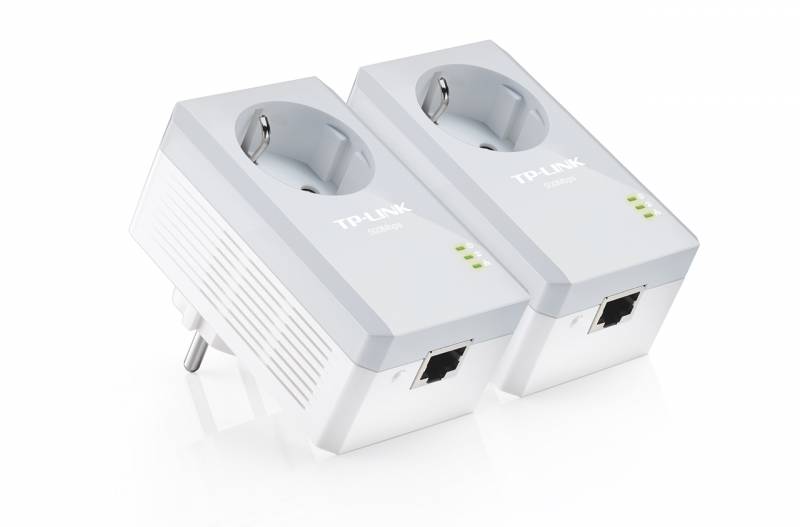 Сетевые адаптеры  Неватека Сетевой адаптер Powerline TP-Link TL-PA4010PKIT AV600 Fast Ethernet