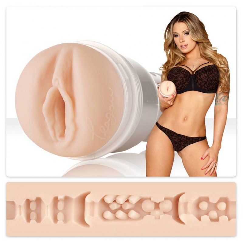 Мастурбатор вагина Fleshlight Signature Teagan Presley Primal – телесный