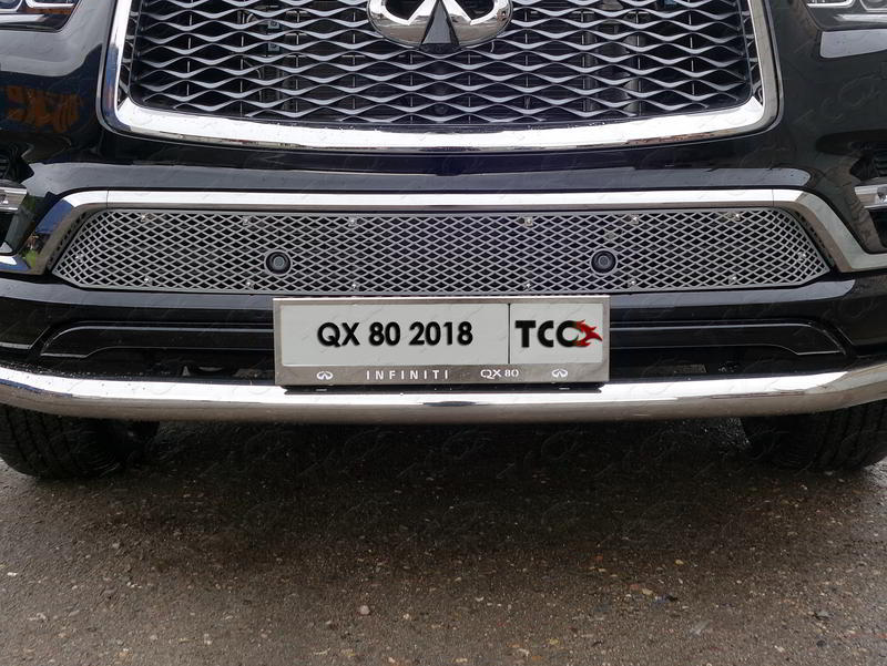 Комплект рамок номерного знака (нержавеющая сталь) TCC INFQX80-01RN для Infiniti QX80 (2018 - 2019)