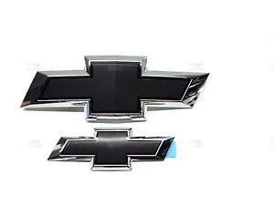 Кузовные эмблемы  ПЭК МОЛЛ Эмблема 2шт (черная) 23463800 для Chevrolet Tahoe IV 2015-