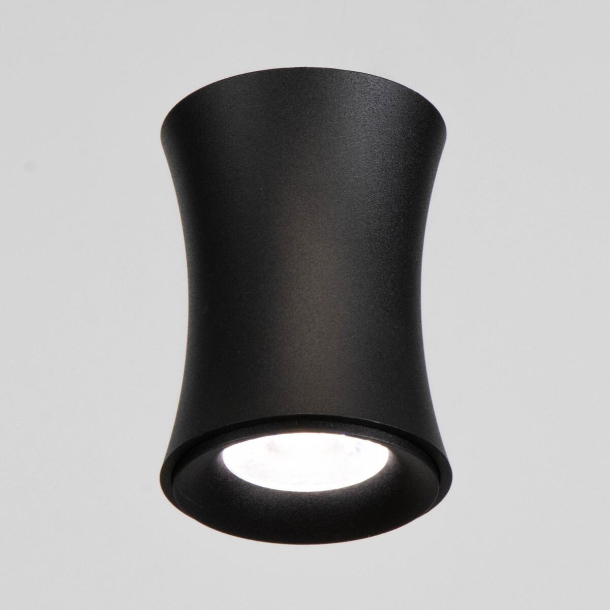 Светильник 86613/1 led 10вт 4000к черный 7,5х7,5х10 см bayerlux