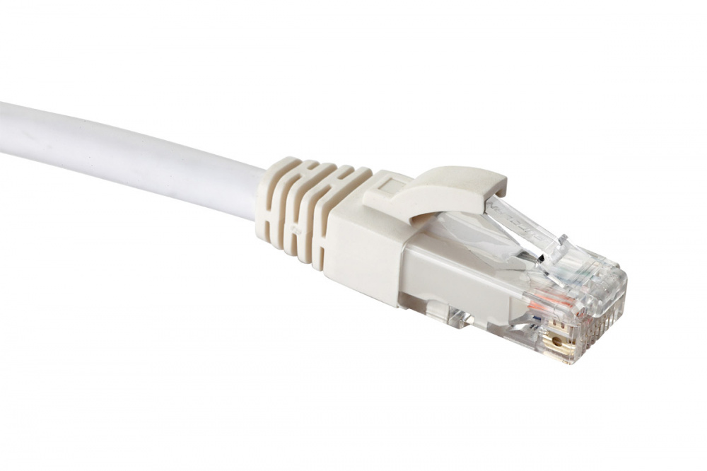 Патч-корд UTP кат.5e, 1м, RJ45-RJ45, белый, LSZH, Eurolan (21D-U5-01WT)