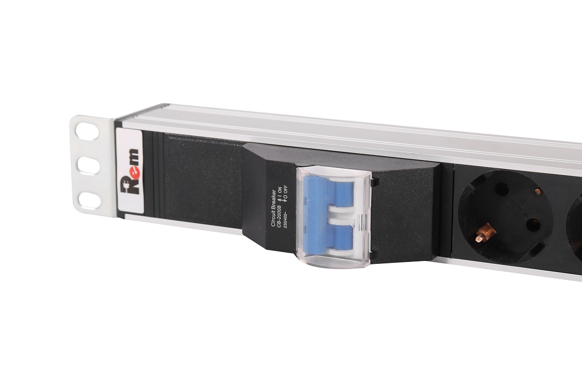 Блок розеток (PDU) ЦМО R-16-25S-A-1820-K, 42U, кол-во розеток:25 (25xЕвро), 16А, черный/серебристый (30112224308)