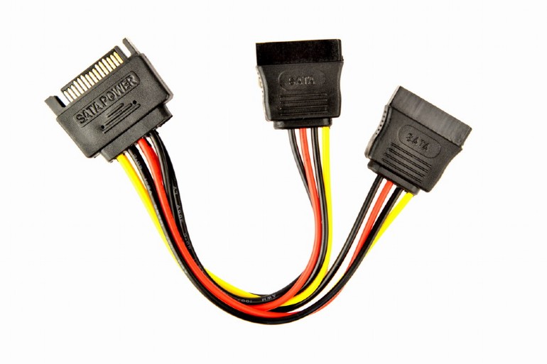 Кабели питания и переходники SATA/MOLEX Кабель питания SATA 15-pin(M)-2xSATA 15-pin(F) Cablexpert, 15 см (CC-SATAM2F-01)