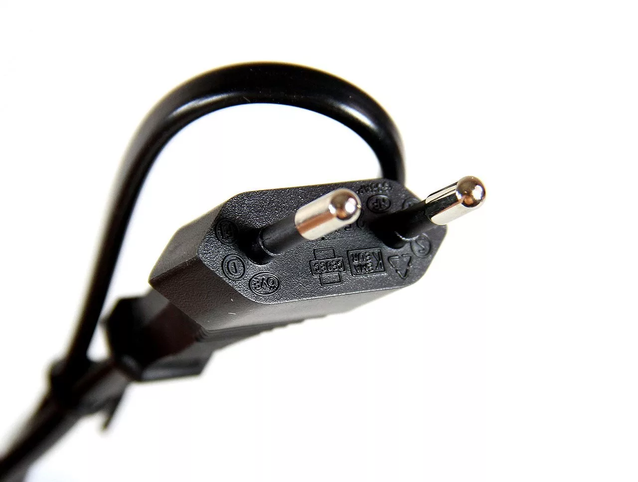 Кабель питания IEC-320-C7-Europlug (M), 220В, 50см, черный Telecom (TP228-0.5-B)