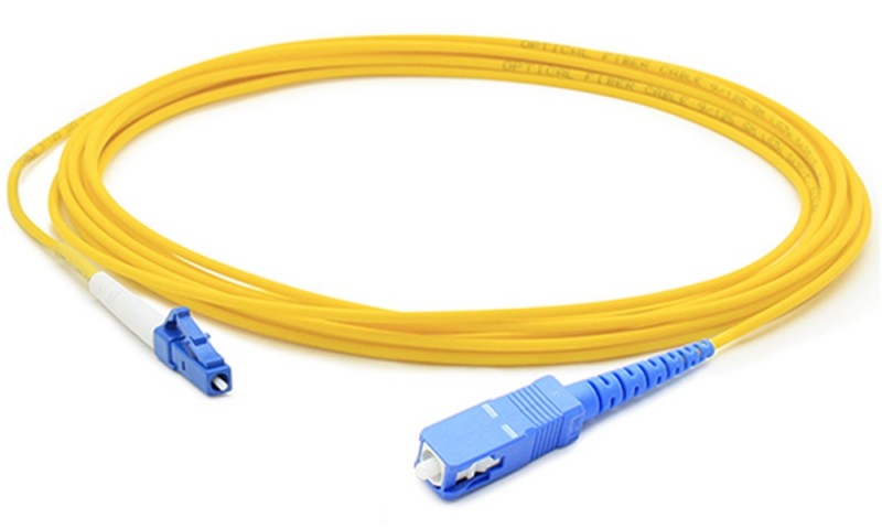 Патч-корд оптический LANMASTER, LC/UPC-SC/UPC, одномодовый, 9/125, OS2, одинарный, 2м, желтый (LAN-LC-SC/SU-2.0)