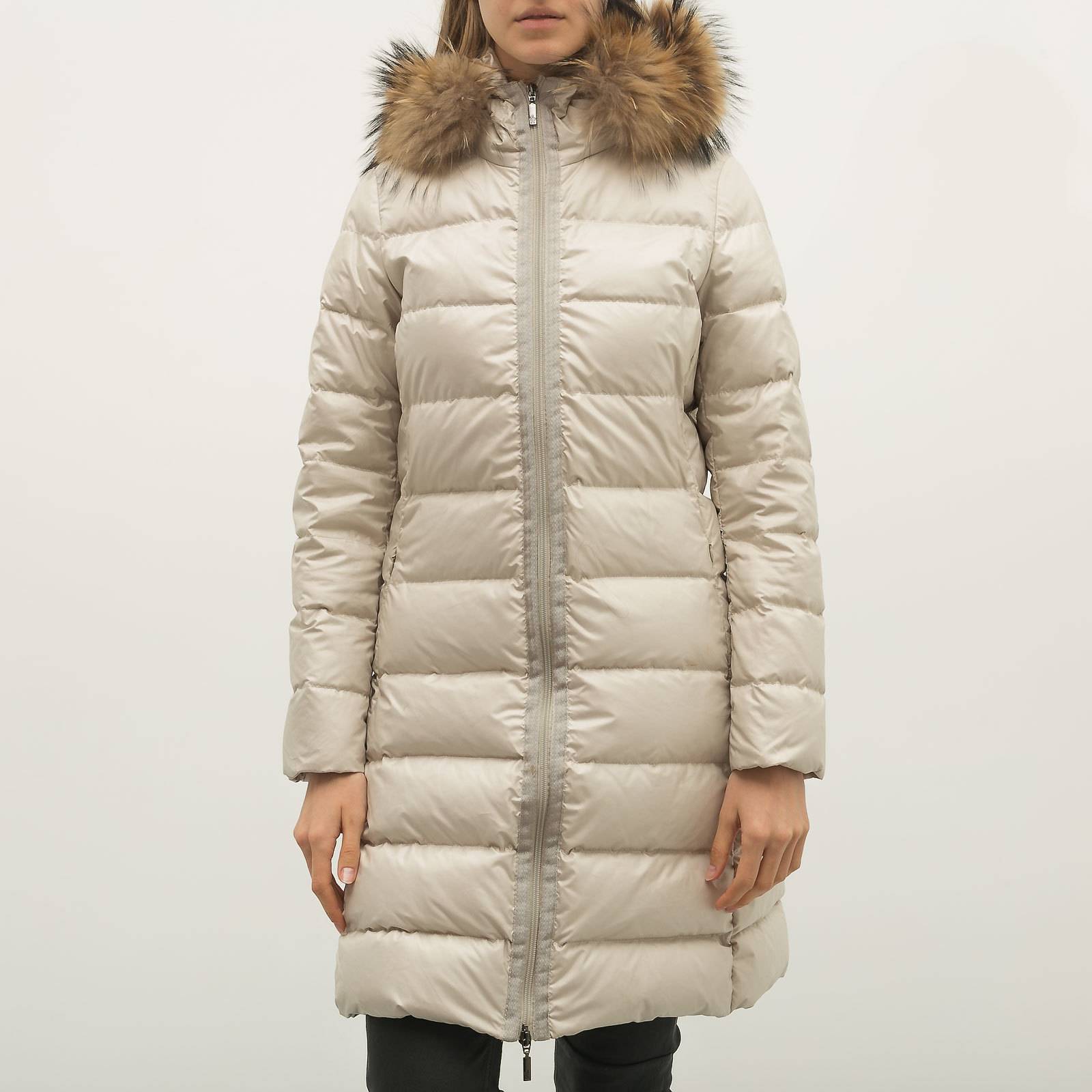 Пуховик Moncler