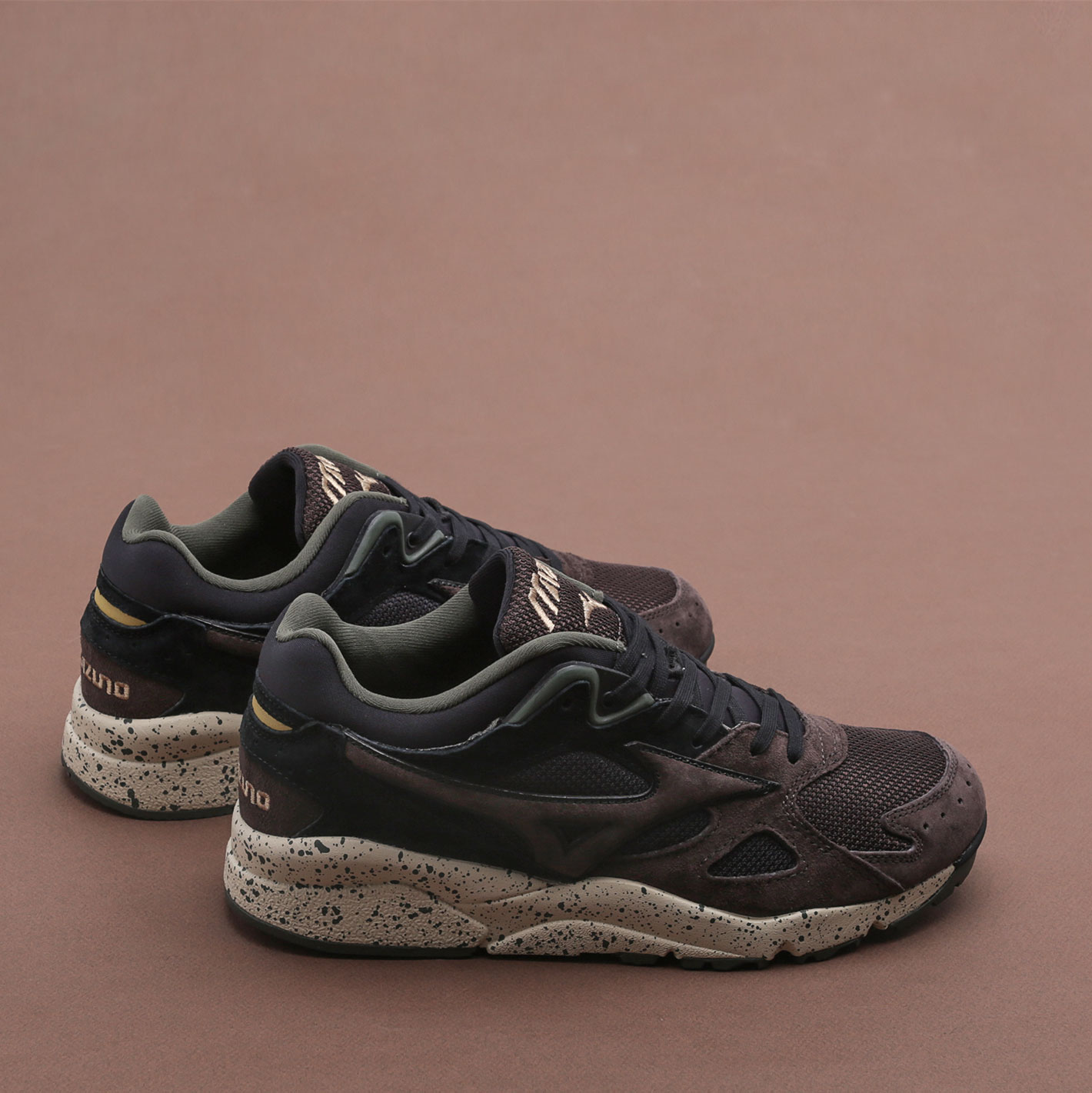 Кроссовки Mizuno Sky Medal