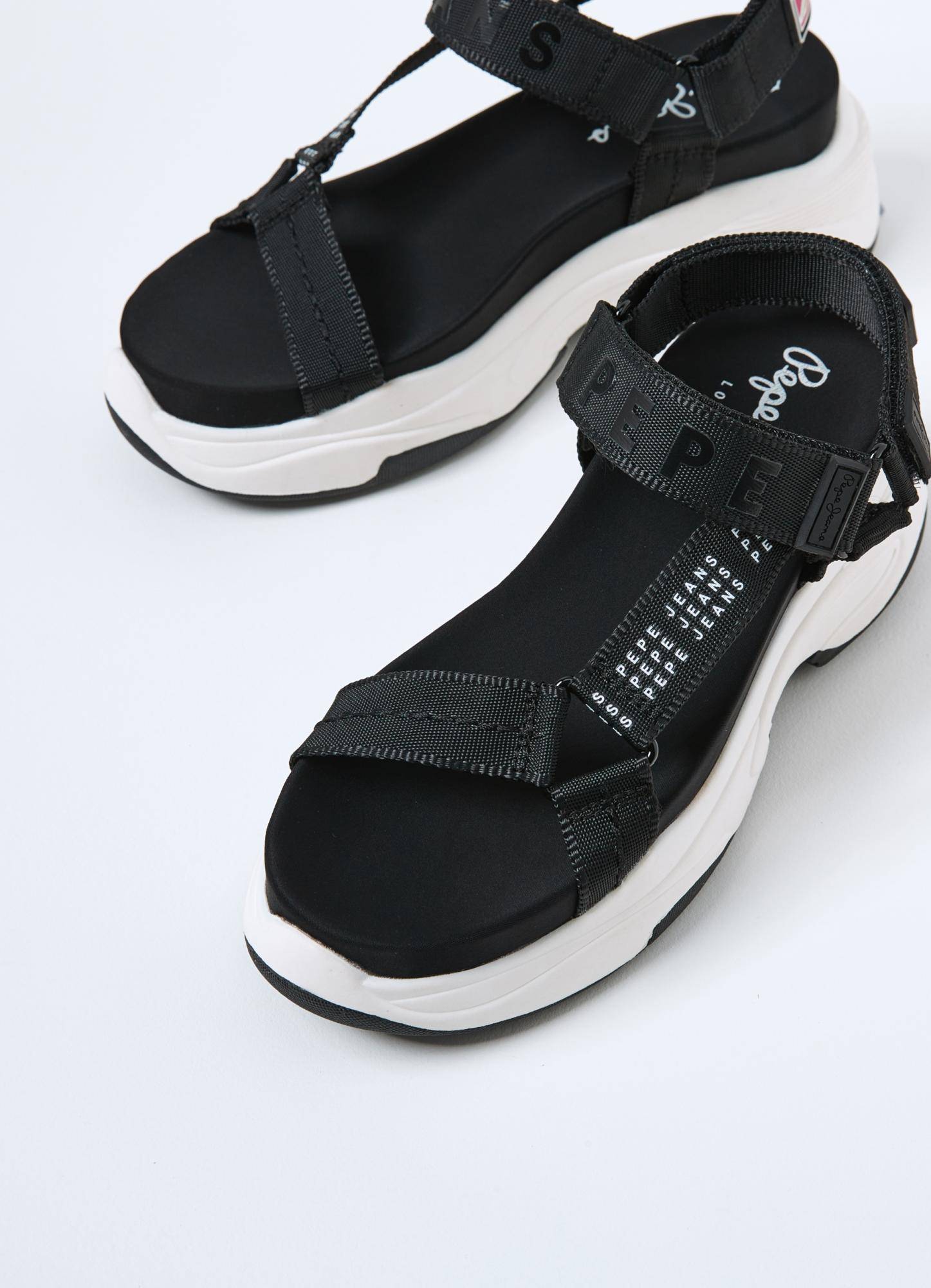 Женские сандалии Pepe Jeans London (GRUB LOGO s_PLS90566), черные