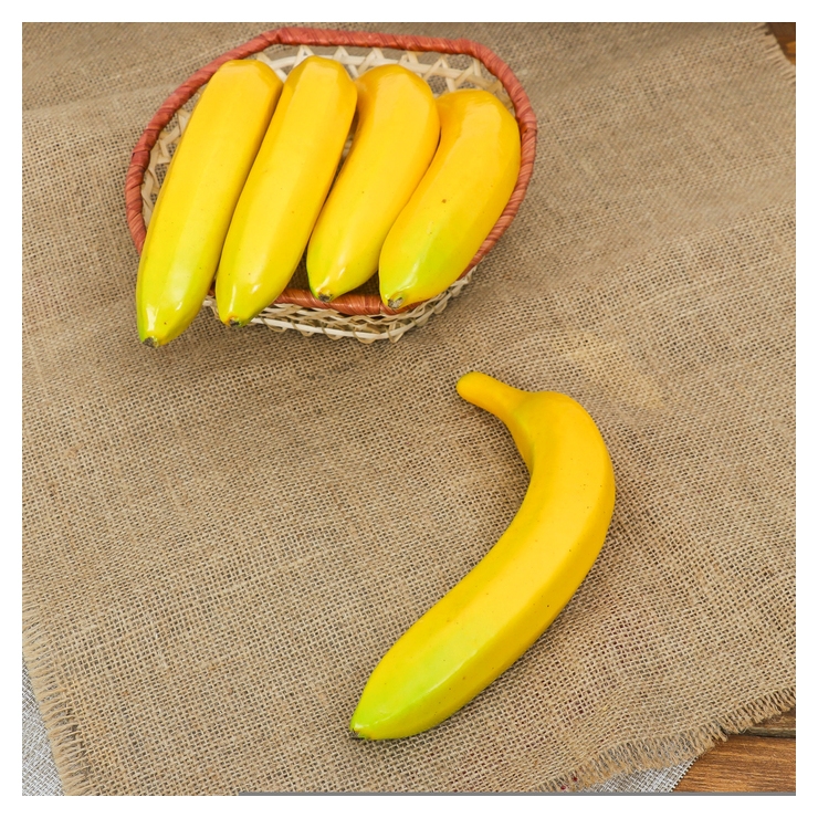   Белорис Муляж 20 см банан