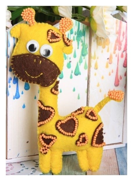 Набор для создания игрушки из фетра Жираф, арт. 2391200