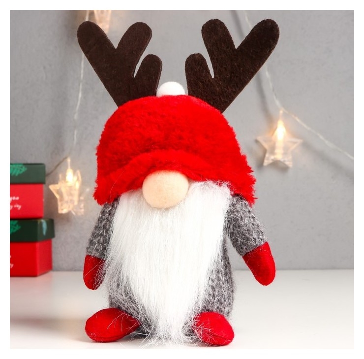 Кукла интерьерная Дед мороз в красной шапке с рожками 20х13х11 см