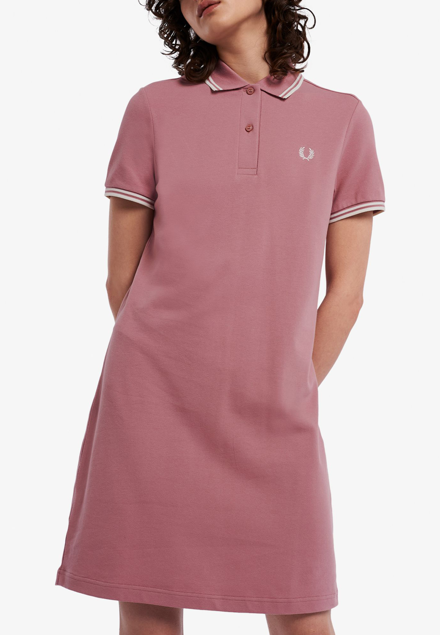 Платье FRED PERRY