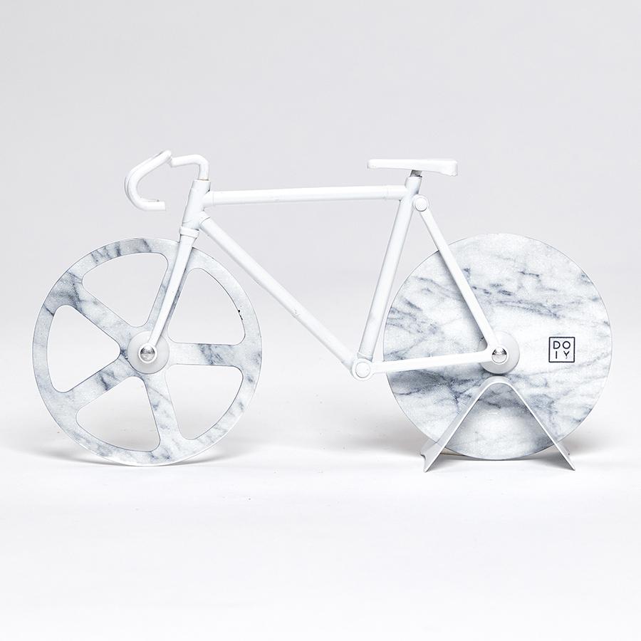  Нож для пиццы из нержавеющей стали the fixie белый мрамор, Doiy
