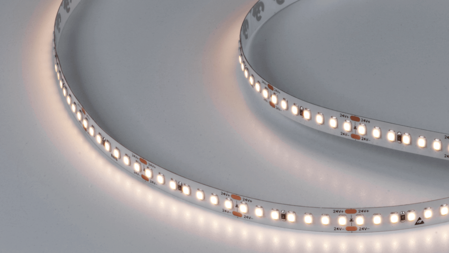 LED лента SWG DesignLed DSG2168 DSG2168-24-WW-33