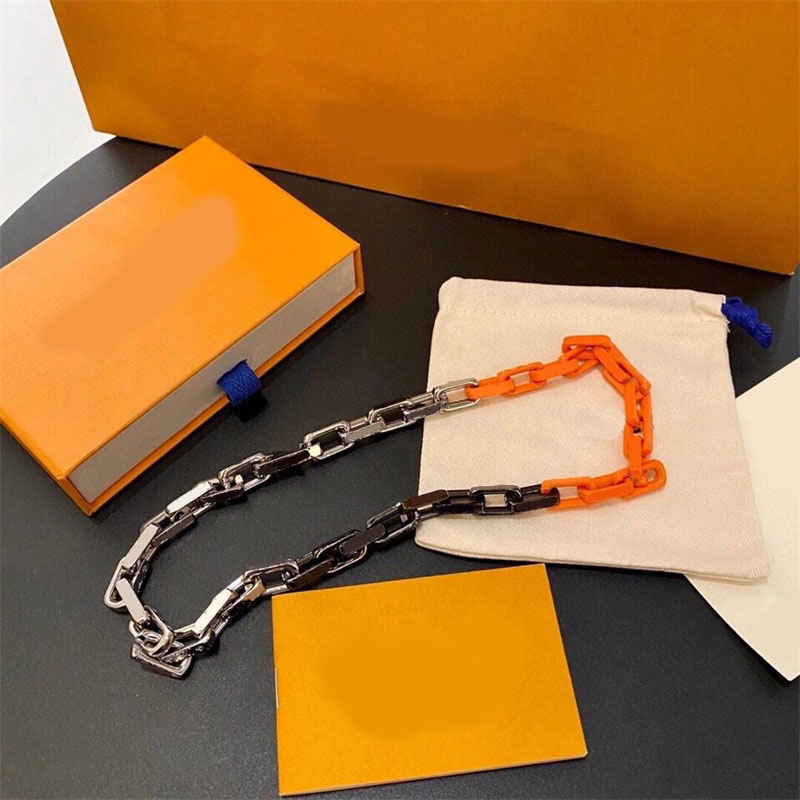   DHgate Chic link necklace chains for men lady designer jewelry europe and america style couple gift hip hop luxury necklace fashion mens necklaces for men gold chain collana